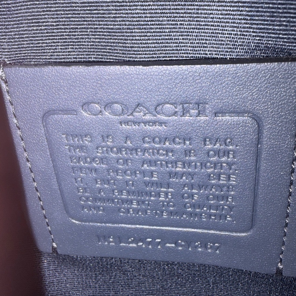 Smith Tote Bag In Signature Jacquard - Picture 5 of 5